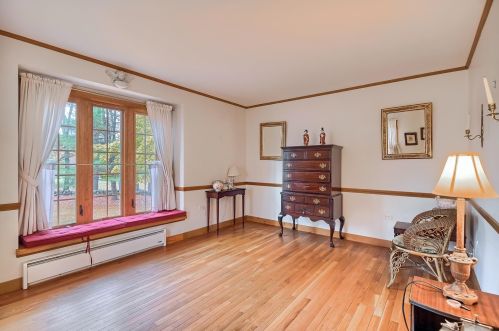 346 Mtn Rd, Concord NH 03301-5482 exterior