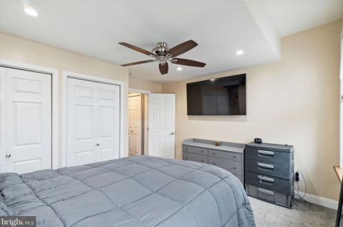 326 Jackson St, Philadelphia PA 19145-3617 exterior