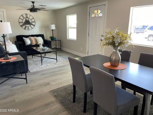 8816 1st St, Phoenix AZ  85020-2802 exterior