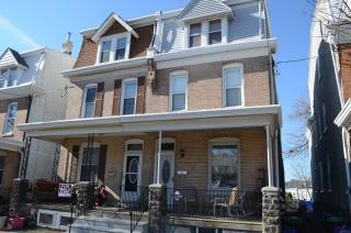 3744 Manayunk Ave, Philadelphia PA  19128-3705 exterior