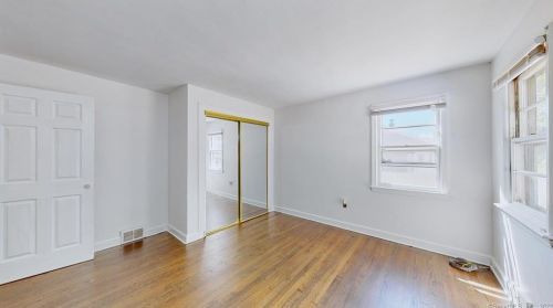 170 Marshall Ln, Derby CT 06418-2329 exterior