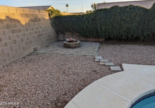 651 Jasper Dr, Chandler AZ  85225-1738 exterior