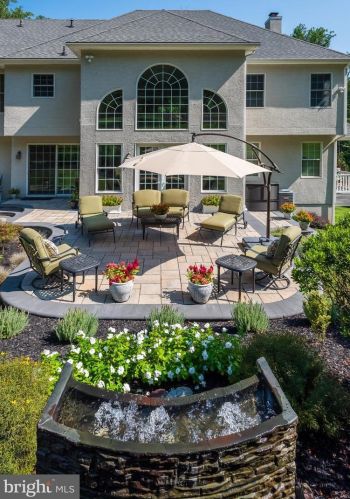 101 Indian Springs Dr, Media PA 19063-5622 exterior