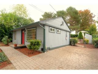 11408 14 Ave, Seattle WA  98198-3118 exterior