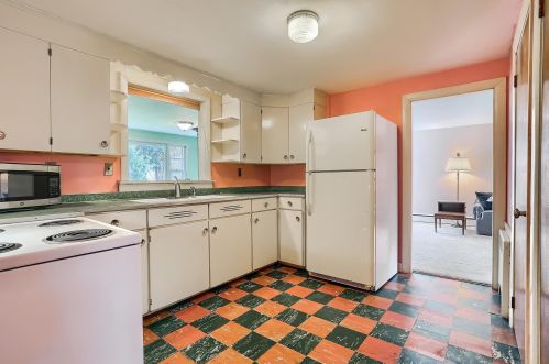 255 South St, Concord NH 03301-2661 exterior