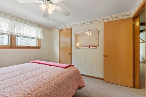 3521 Ohio Ave, Milwaukee WI 53207-2813 exterior