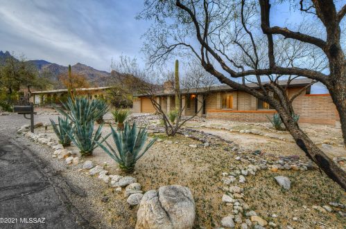 6472 Burro Creek Pl, Tucson AZ  85718-2302 exterior