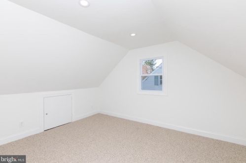 217 Church St, Blenheim NJ 08012-3907 exterior