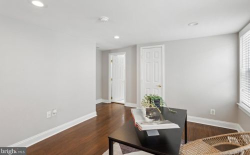 307 George St, Philadelphia PA 19123-1544 exterior