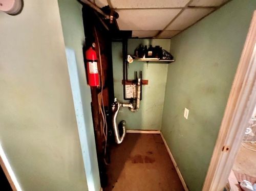 26 Delmoor Dr, Atlanta GA 30311-1000 exterior