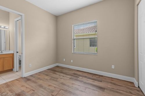 2007 Jacklin Ct, Naples FL exterior