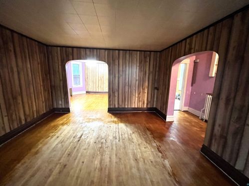 637 59 Ave, Duluth MN 55807-1908 exterior