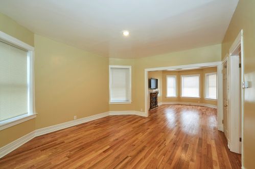 6707 Peoria St, Chicago IL  60621-1821 exterior