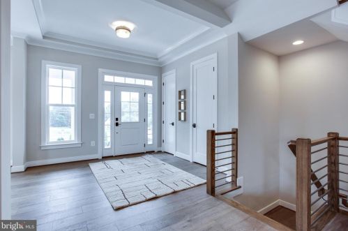 1978 Kirby Rd, Mc Lean VA 22101-5326 exterior