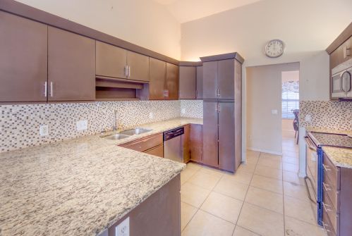 4451 Alsace Ave, Fort Pierce FL 34983-8337 exterior