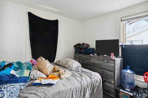 1628 Edwards St, Kalamazoo MI 49007-1833 exterior