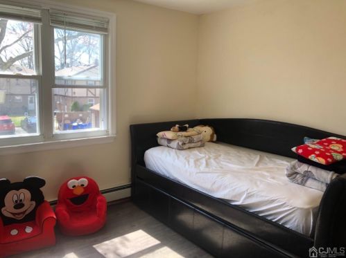 273 Rose St, Metuchen NJ 08840-2350 exterior