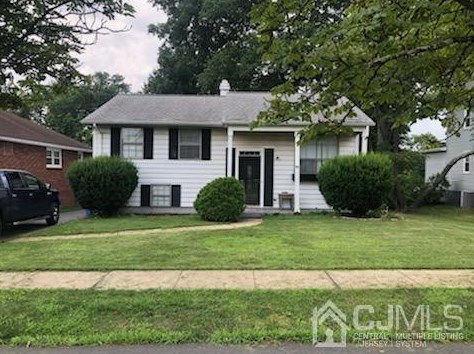 811 Coolidge Ave, Woodbridge, NJ 07095-3213