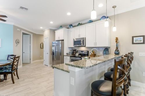 1503 Oceania Dr, Naples FL 34113 exterior