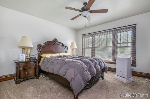 101 Valley Ave, Grand Rapids MI 49504-7402 exterior