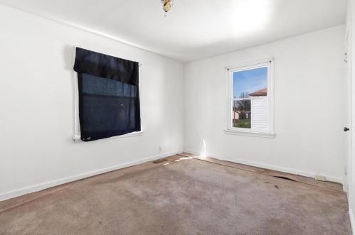 8115 Myrick St, Saint Louis MO 63134-2215 exterior