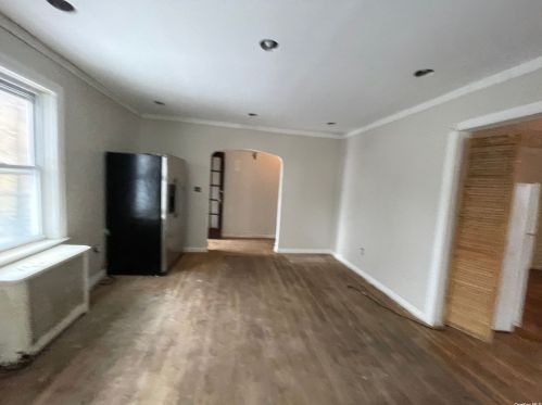 26 Devonia Ave, Mount Vernon, NY 10552-1007