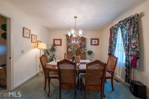 2091 Gdn Rd, Gainesville GA 30507-5019 exterior