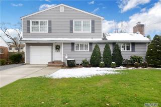 78 Ketewamoke Ave, Babylon NY  11702-1908 exterior