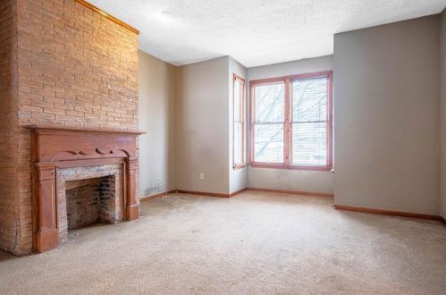 162 Plymouth St, Pittsburgh PA 15211-1232 exterior