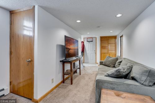 768 Como Ave, Saint Paul MN  55103-1457 exterior