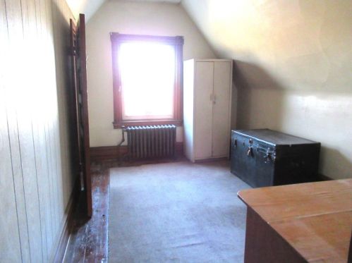 829 Euclid Ave, Pittsburgh PA 15206-1612 exterior