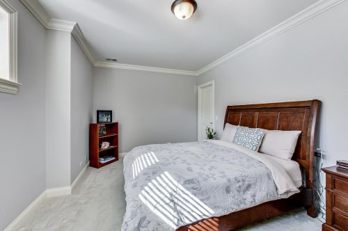 2236 Fletcher St, Chicago IL 60634-4033 exterior