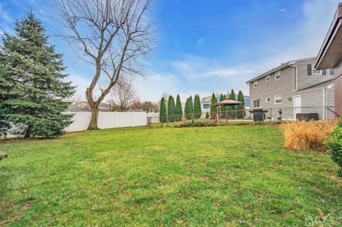 15 Bertrand St, Old Bridge NJ exterior