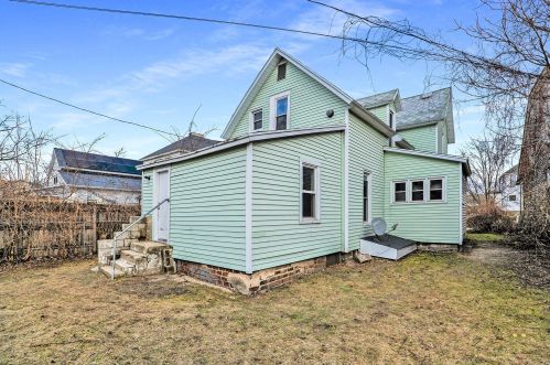 583 Sheldon Ave, Grand Rapids MI 49507-1166 exterior