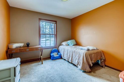 4843 Hamlet Ave, Saint Paul MN 55128-2658 exterior