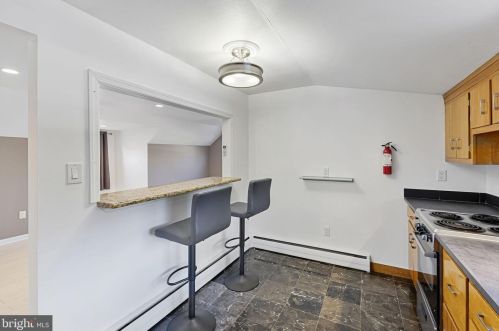 12 Allegheny Ave, Trenton NJ exterior