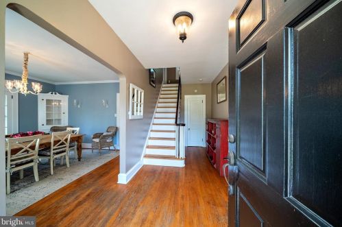 30 Morningside Dr, Trenton, NJ 08618-5025