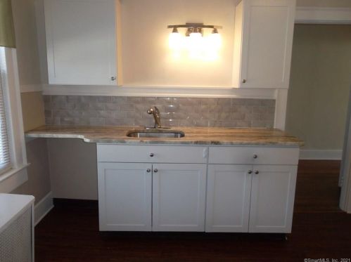 299 Monroe St, New Britain CT  06052-1741 exterior