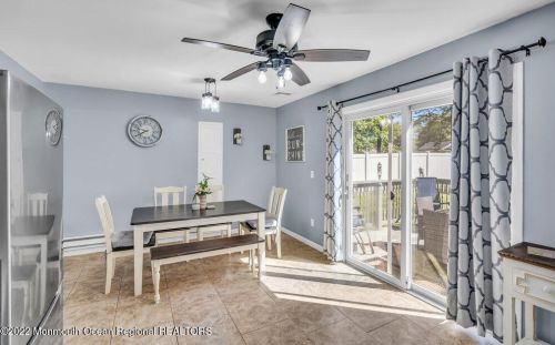 365 Western Blvd, Berkeley Township NJ  08721-2855 exterior