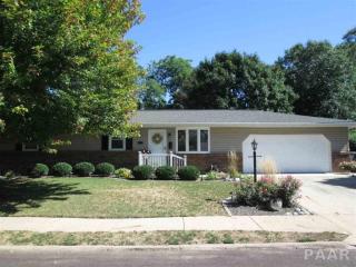 1324 Veerman St, Pekin, IL 61554-2446