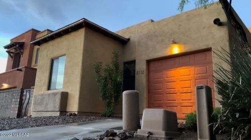 8770 Perry Park Cir, Tucson AZ  85730-1302 exterior