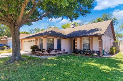 532 Holbrook Cir, Lake Mary, FL 32746-6363