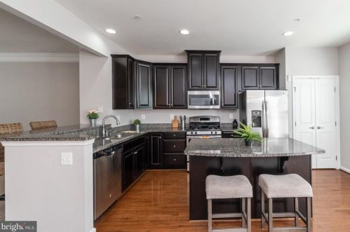 523 Fox River Hills Way, Glen Burnie MD 21060-8488 exterior