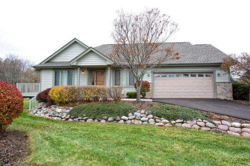 12353 Waterford Ave, Milwaukee, WI 53228-1891