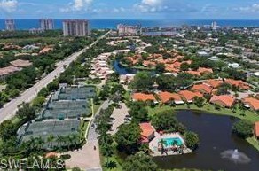 571 Beachwalk Cir, Naples FL 34108-8742 exterior