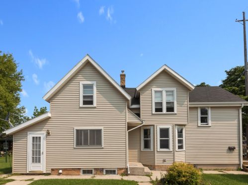 1114 22 St, Manitowoc WI 54220-4952 exterior