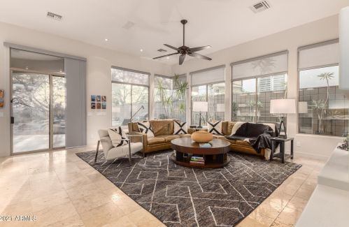 6508 25th Way, Phoenix AZ  85016-8934 exterior