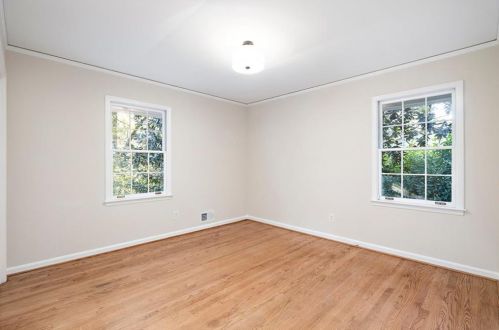 7330 Hunters Branch Dr, Atlanta GA  30328-1721 exterior