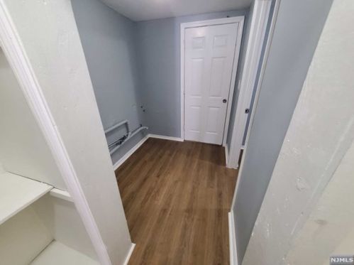 16 Amity St, Paterson NJ 07522-1811 exterior