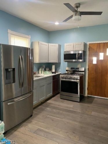 82 Pequannock St, Dover NJ 07801-3442 exterior